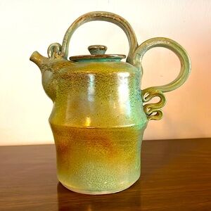 Dryden original art pottery teapot